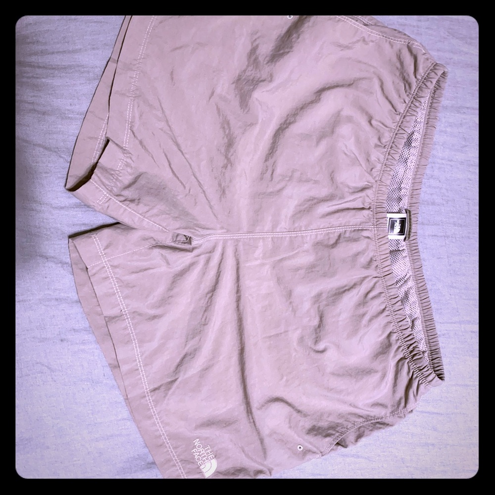 SOLD!SOLD!SOLD!The NorthFace khaki athletic shorts